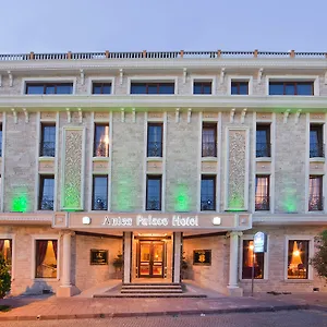 rezervați aici