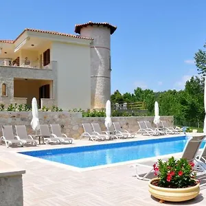 Case de vacanță Rahona, Siviri