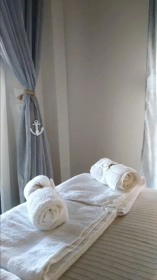 Happy Anchor Apartments Kallithea